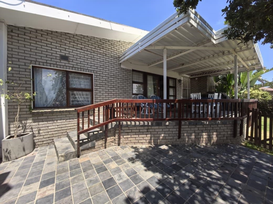 3 Bedroom Property for Sale in Fraaiuitsig Western Cape